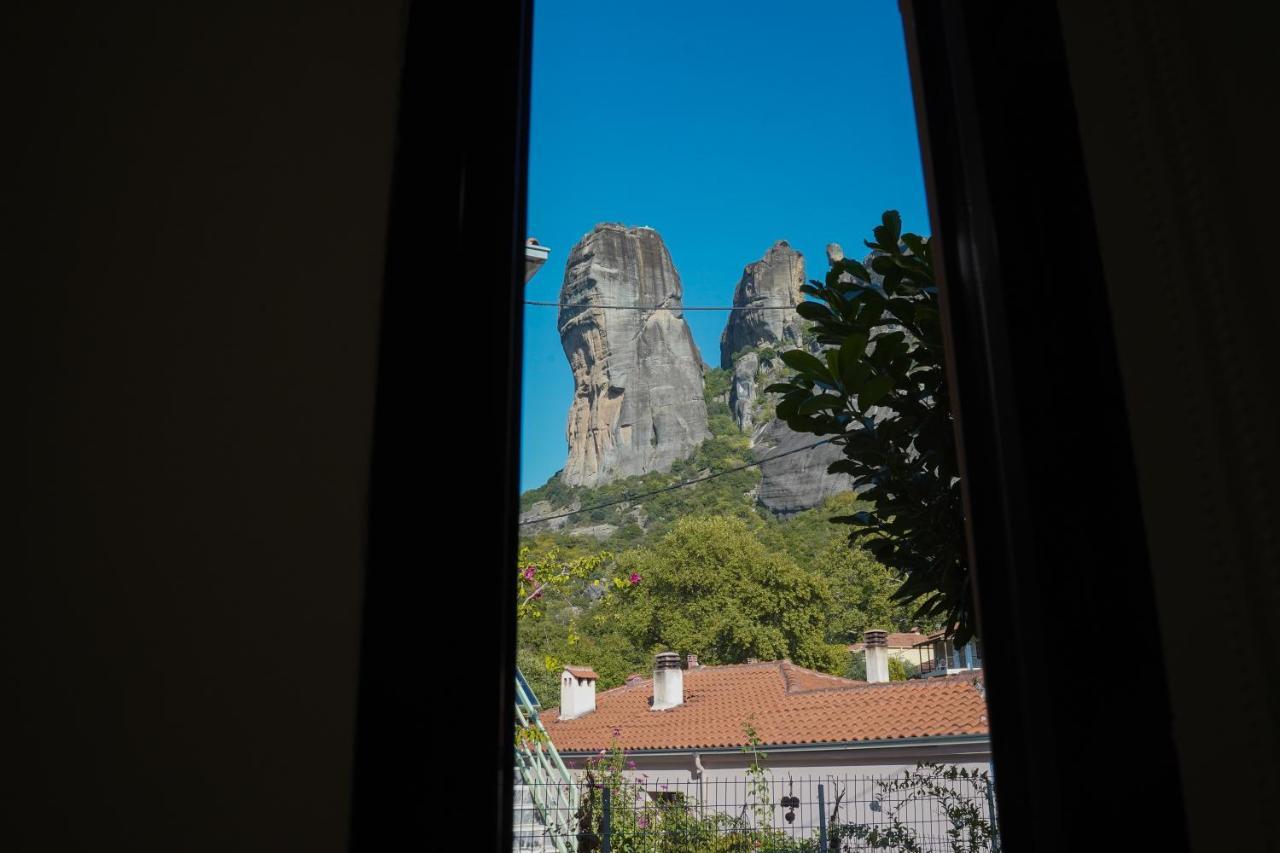 The House Under The Rocks Of Meteora 2 Apartment Kalambaka Exterior photo